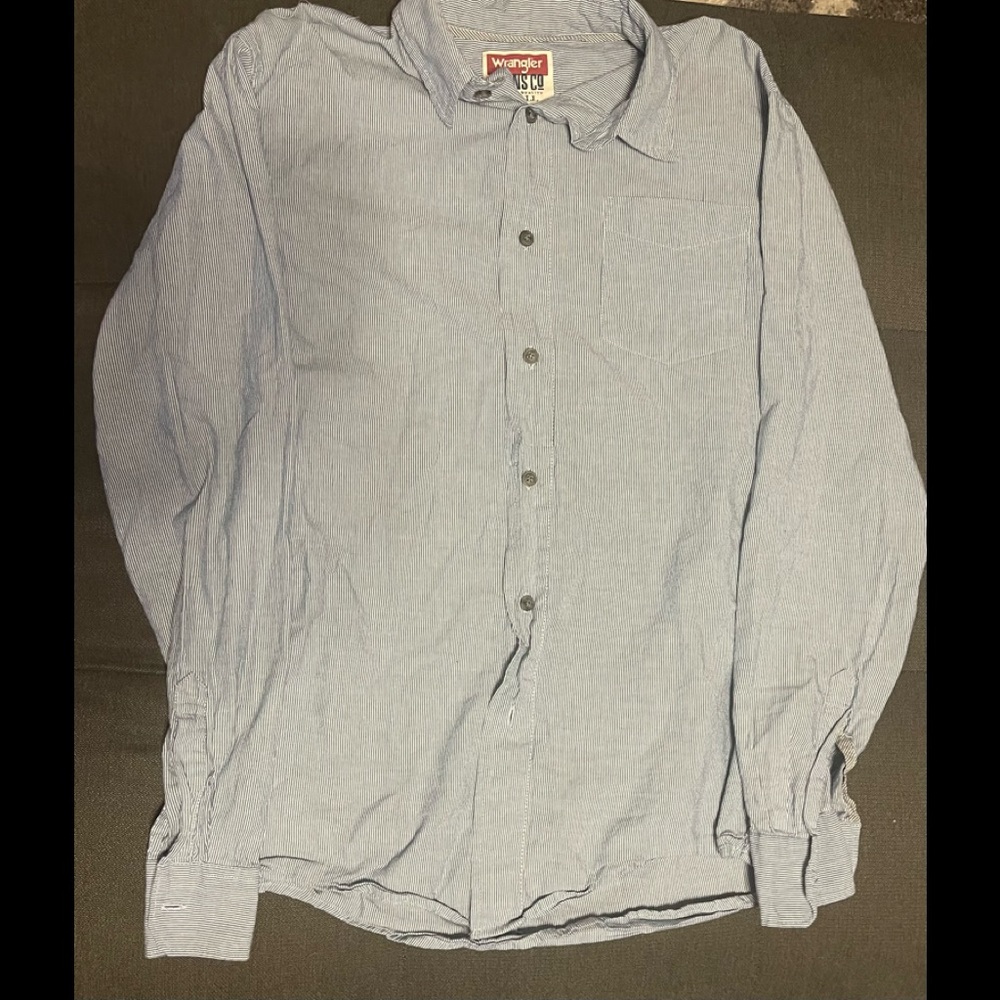 Wrangler button up